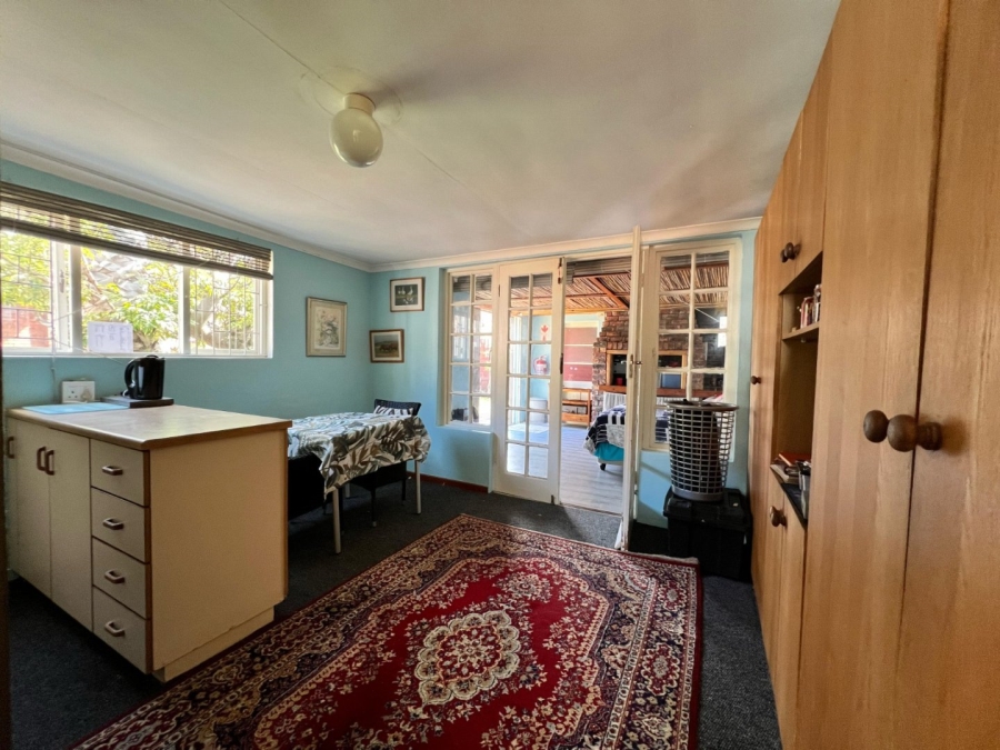 4 Bedroom Property for Sale in Fish Hoek Western Cape